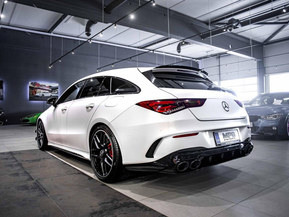 Mercedes-Benz CLA 45 AMG