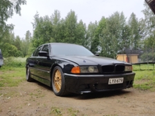 BMW 740