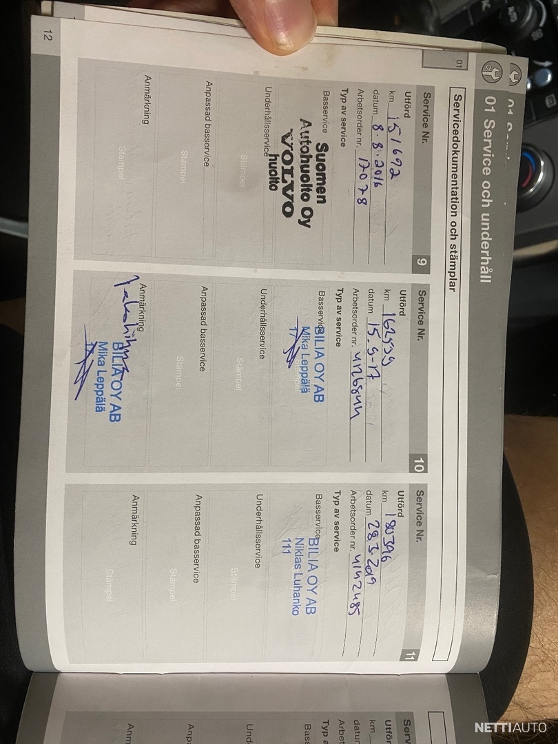 17 / 19