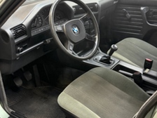BMW 324
