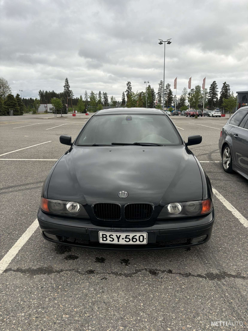 2 / 10