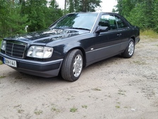 Mercedes-Benz 320