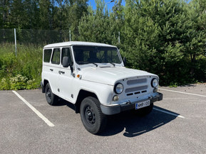 UAZ 452E