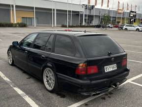 BMW 528
