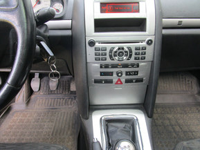 Peugeot 407
