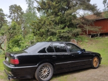 BMW 740