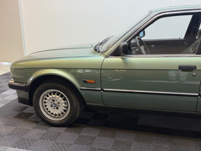 BMW 324