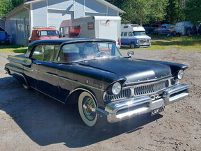Mercury Monterey