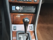 Mercedes-Benz 320
