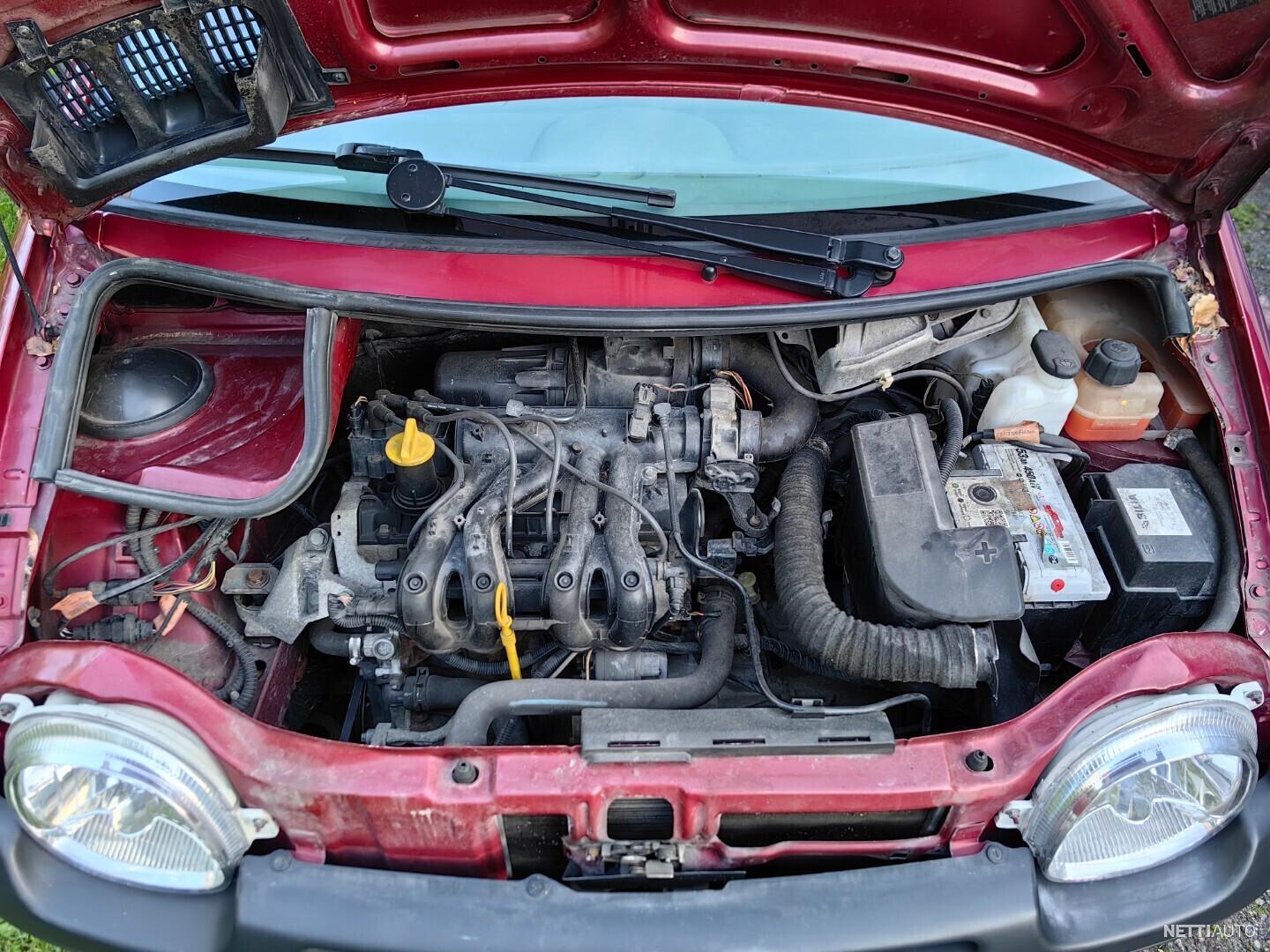 11 / 11