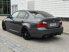 BMW 335