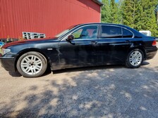 BMW 745