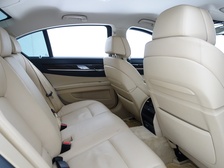 BMW 740