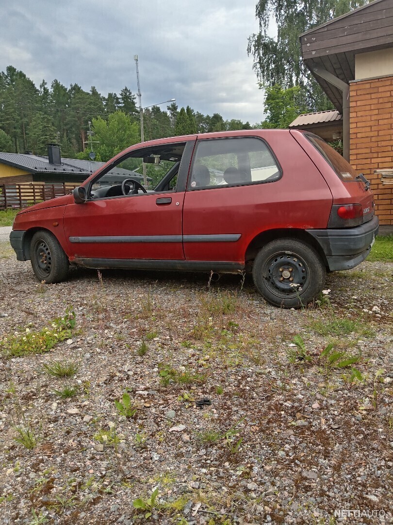 1 / 10