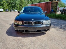 BMW 745