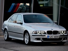 BMW 525
