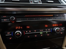 BMW 740
