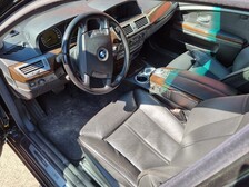 BMW 745