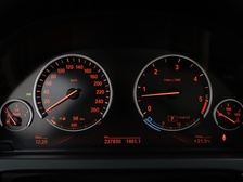 BMW 740