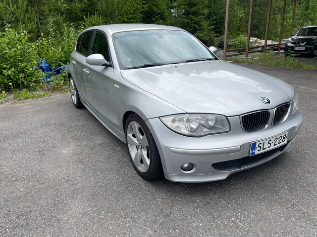 BMW 118