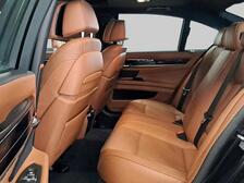 BMW 740