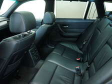 BMW 335