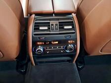 BMW 740