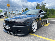 BMW 323