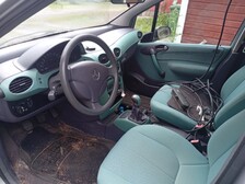 Mercedes-Benz A