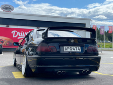 BMW 323