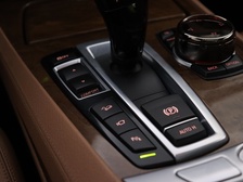 BMW 740