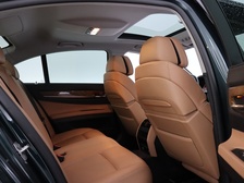 BMW 740