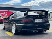 BMW 323