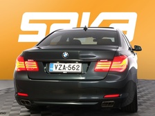 BMW 740