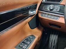 BMW 740