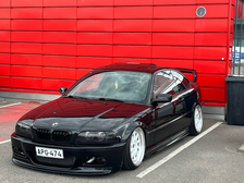 BMW 323