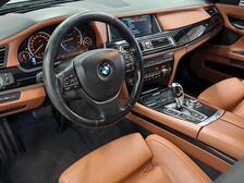 BMW 740