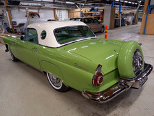 Ford Thunderbird