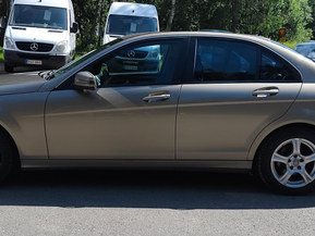 Mercedes-Benz C
