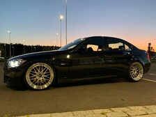 BMW 335