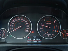 BMW 335