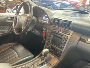 Mercedes-Benz C 32 AMG