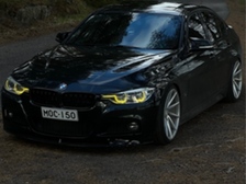 BMW 330