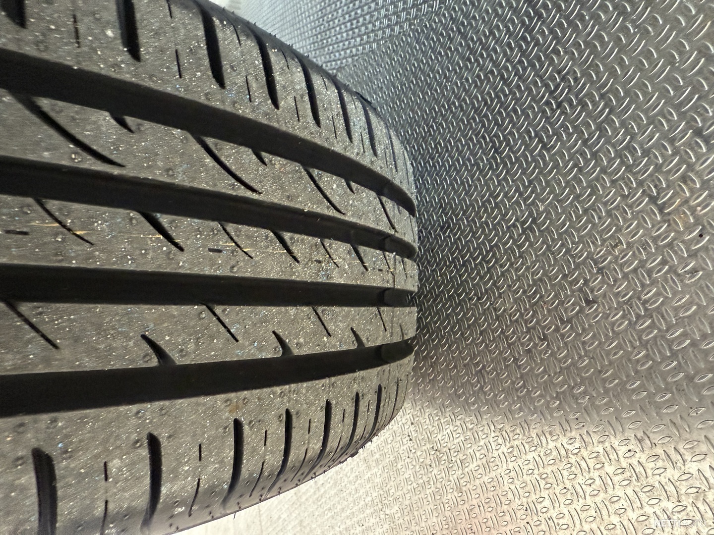 30 / 39
