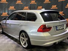 BMW 335