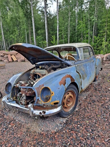 DKW -