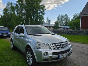 Mercedes-Benz ML