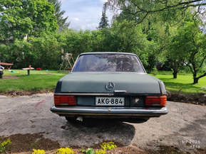 Mercedes-Benz 115