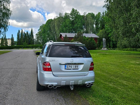 Mercedes-Benz ML