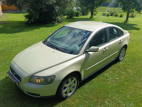 Volvo S40